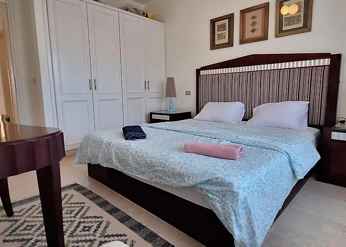 Апартаменты Fanadir Lagoon 2-bedroom Pool And Lagoon View Sleeps 4 Persons, Close To Abu Tig Marina, Mangroovy, And Kite Centers Эль-Гуна